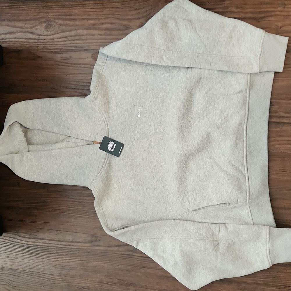 NEW ROOTS Women's Cloud Cropped Hoodie In Light Heather Grey Mix In sz LARGE